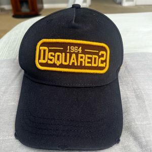 DSQUARED2 Logo-Embroidered Baseball Cap